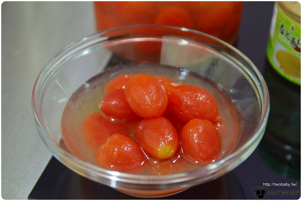 番茄食譜|超簡單 甘梅漬番茄 不用梅子也能做出梅汁番茄(冰釀番茄)