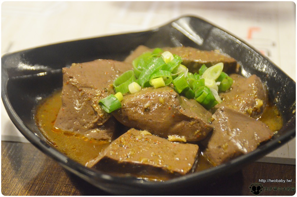 雲林斗六推薦美食|華麗小火鍋|台中人氣小火鍋 联亭泡菜鍋-斗六店 超推奶香起司鍋，吃到欲罷不能