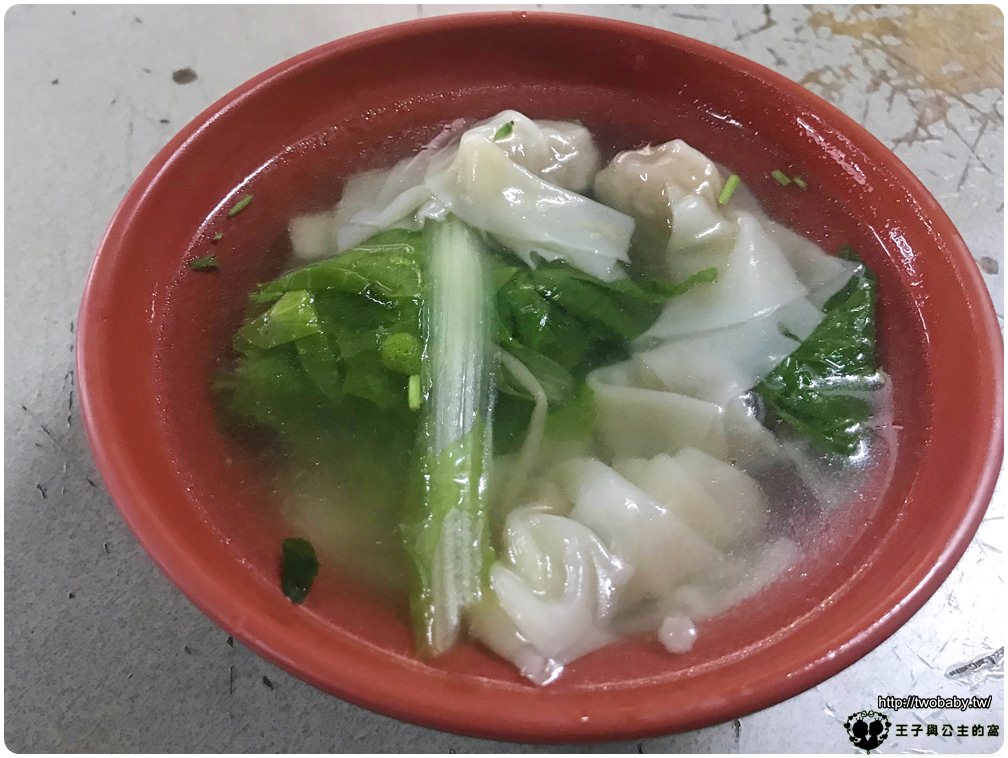 台中中區美食|光復路上古早味蒸肉圓-深夜的銅板美食