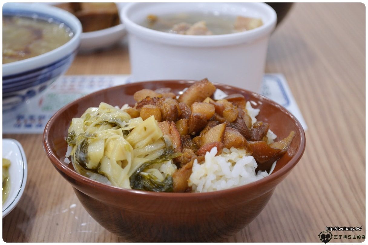 台中太平美食|王爺王肉羹太平店~馬卡龍公園美食/太平中山路美食 平價又美味的高級小吃