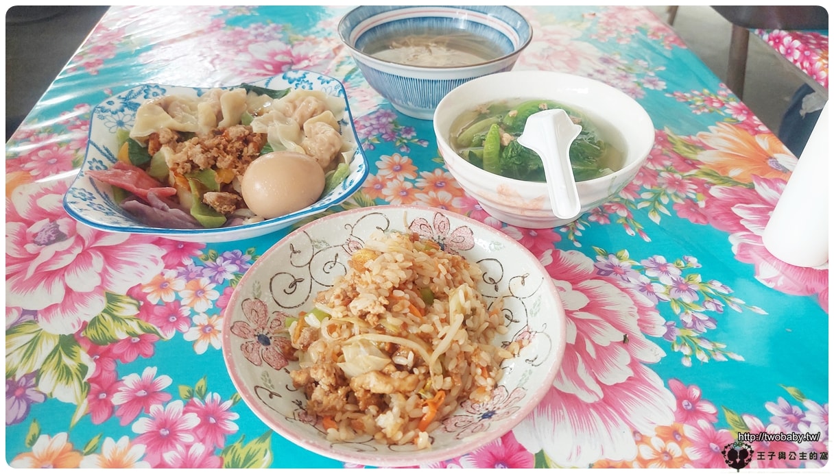 雲林美食|西螺阿美小吃 彩色粿條好吸睛 口味很讚 可惜份量偏小