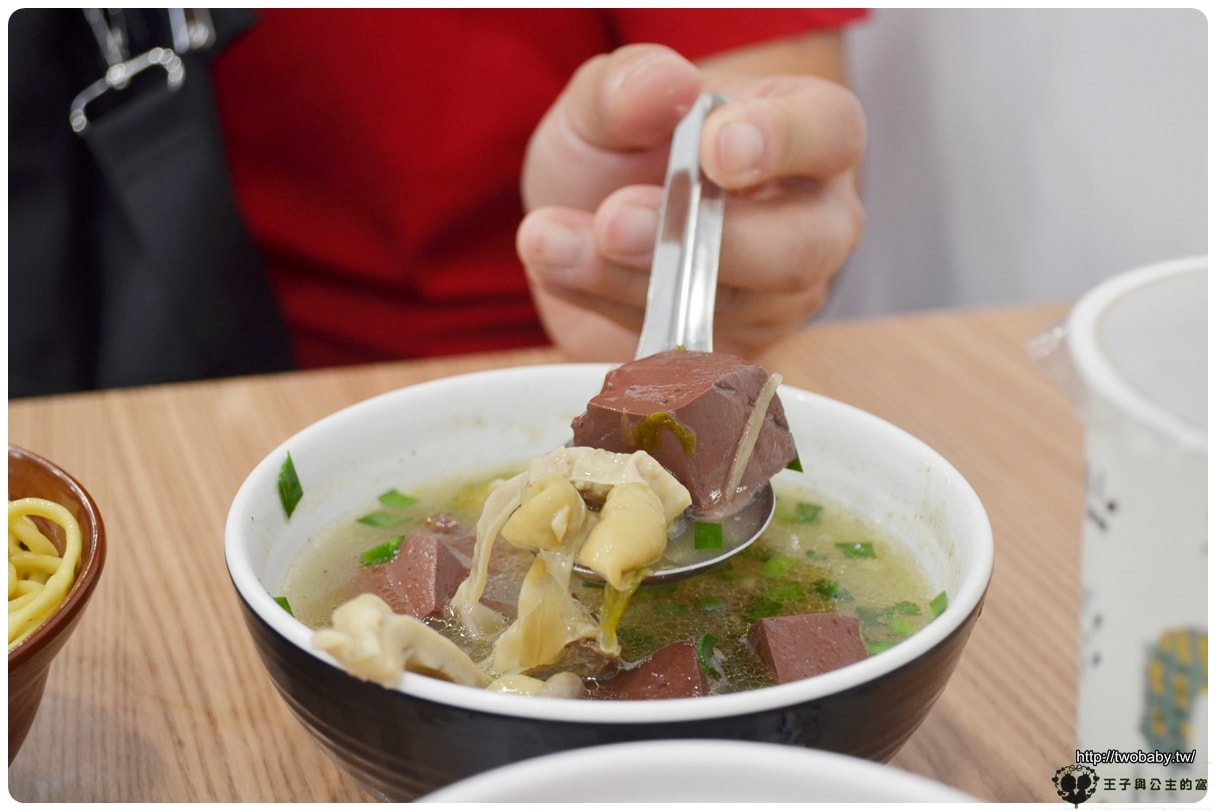 台中太平美食|王爺王肉羹太平店~馬卡龍公園美食/太平中山路美食 平價又美味的高級小吃