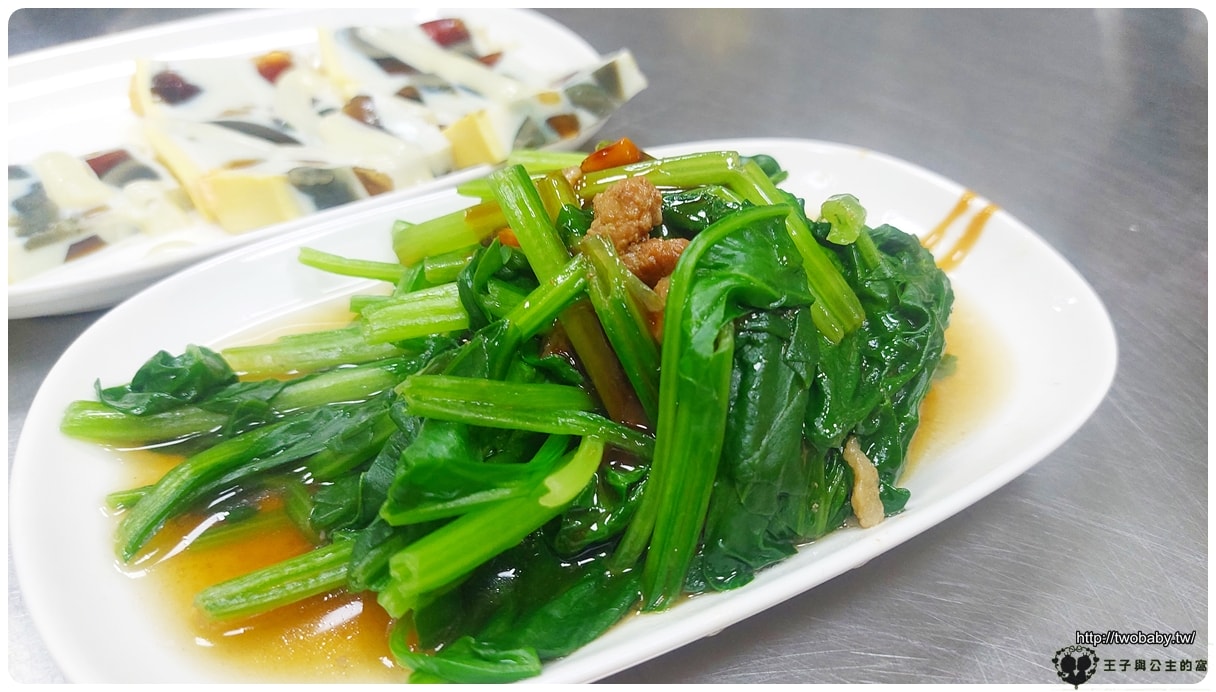 雲林美食|北港阿榮古早味（虎尾店） 在地古早味銅板美食 推半熟蛋