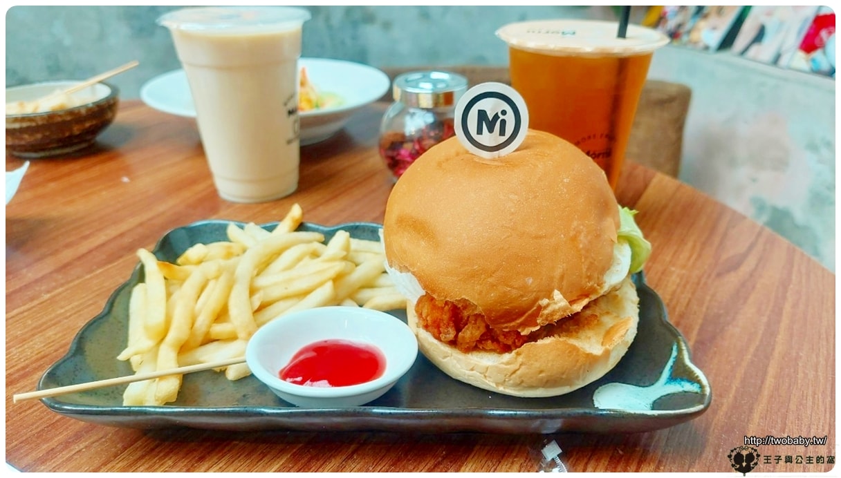 鹿港美食|鹿港早午餐|Morni 莫尼鹿港店/人氣早午餐 網美打卡點