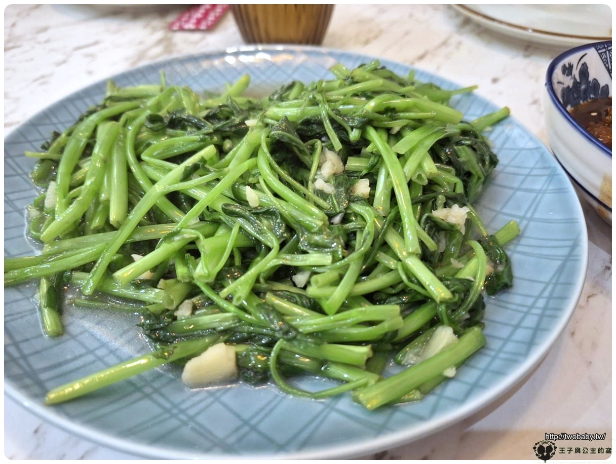 雲林斗六美食|斗六平價現炒|來呷飯川食堂-斗六店 人少也可以吃現炒