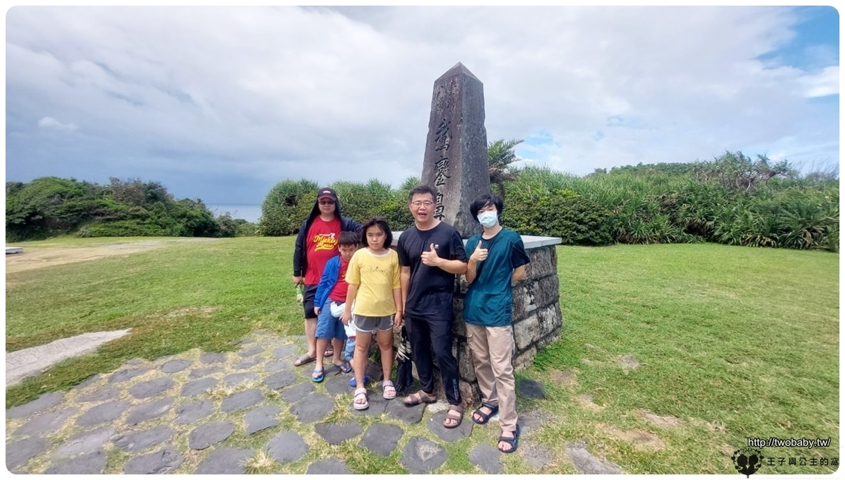 屏東親子景點/情侶景點|鵝鑾鼻燈塔 19 世紀的燈塔享有完美海景 放風好去處~付費觀光
