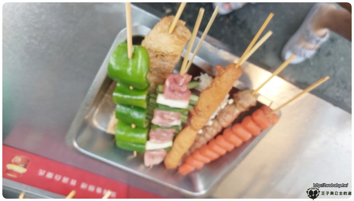 雲林口湖美食|宜梧李記炭烤 炭香十足的烤肉串~鄉間美味