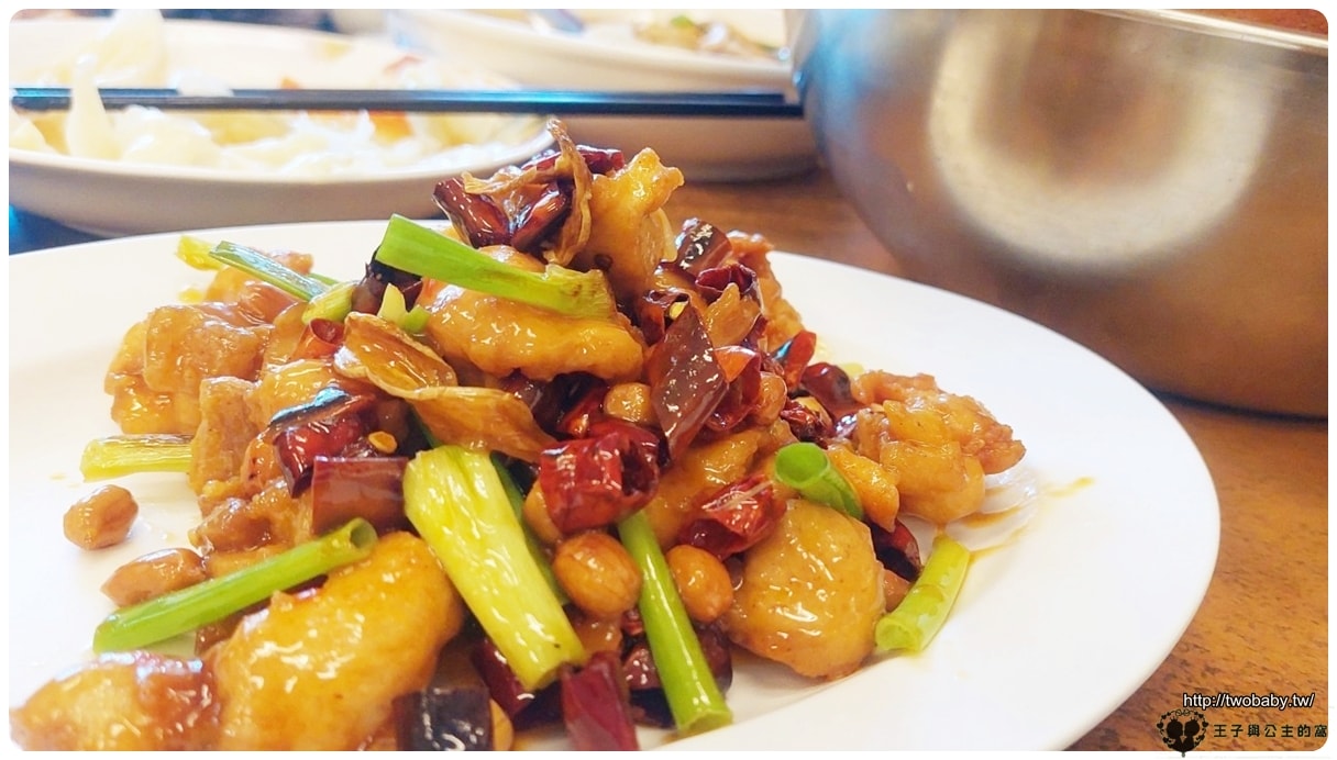 台中美食|台中陳記潮汕砂鍋粥 / 潮汕 陳記砂鍋粥 記錄文章~