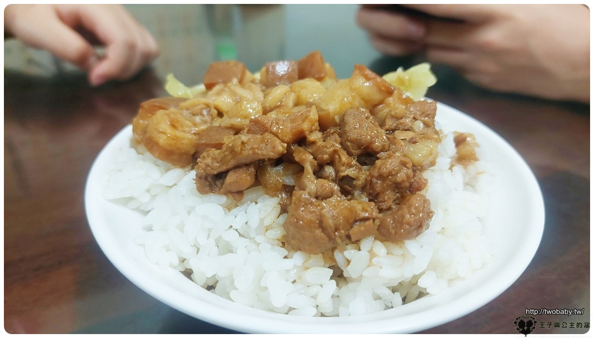 雲林水林美食|水林阿龍傳統小吃麵店 24小時不打烊的小吃店 鄉下覓食好去處