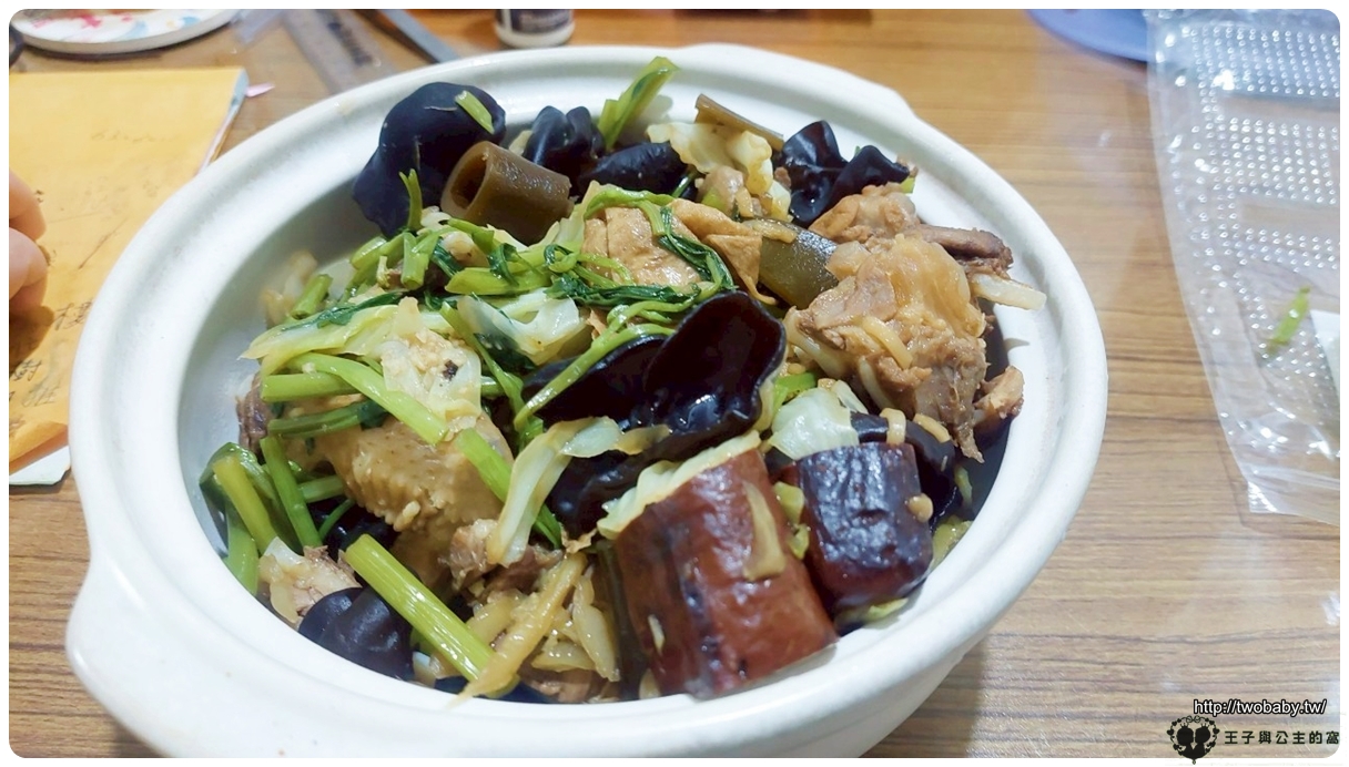 雲林虎尾美食|阿三滷味~台北10元滷味 原味麻辣