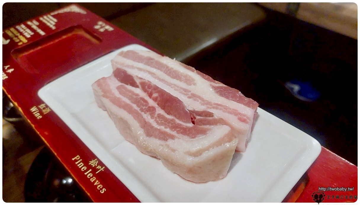 台中美食|韓國第一品牌-八色烤肉 台中四號店 多種口味肉品真的很豐富(已歇業) - 第10張圖 台中美食|韓國第一品牌-八色烤肉 台中四號店 多種口味肉品真的很豐富
