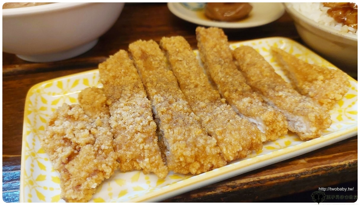 雲林虎尾美食|德興市場美食|德興滷肉飯(德興店)傳統美食 日式復古裝潢 - 第8張圖 雲林虎尾美食|德興市場美食|德興滷肉飯(德興店)傳統美食 日式復古裝潢