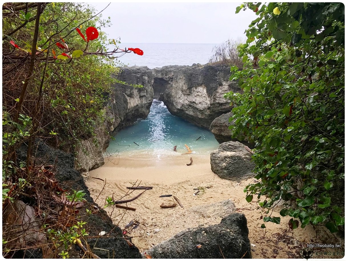 小琉球景點|免費景點 龍蝦洞 天然珊瑚礁洞穴秘境 可以看到海龜唷! 絕美IG打卡點